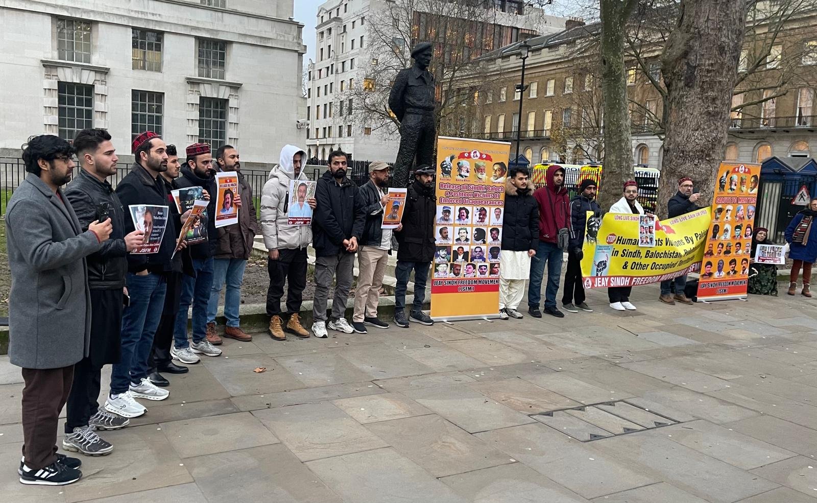 Protest by JSFM Outside UK Prime Minister's Residence on INTL Human Rights Day London 5 IMG 20241211 WA00101